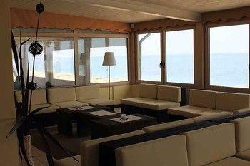 Resort Villaggio Centro Vacanze De Angelis 4*