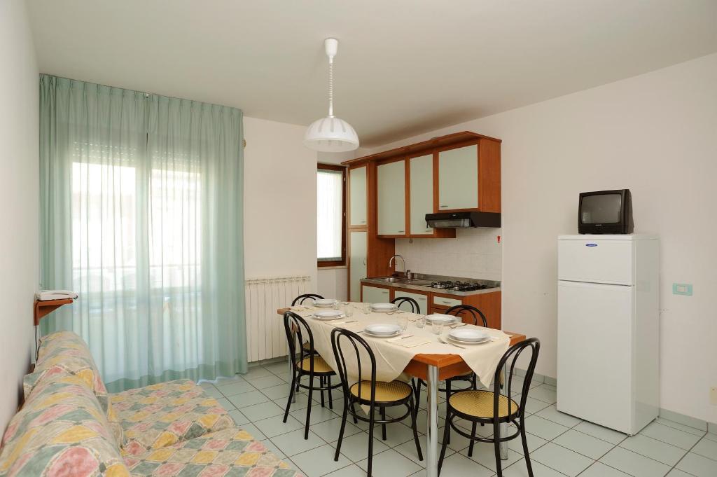 Resort Villaggio Centro Vacanze De Angelis 4*