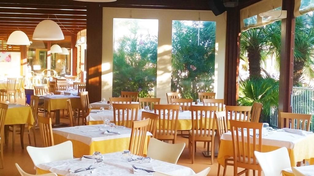 Resort Villaggio Centro Vacanze De Angelis Numana