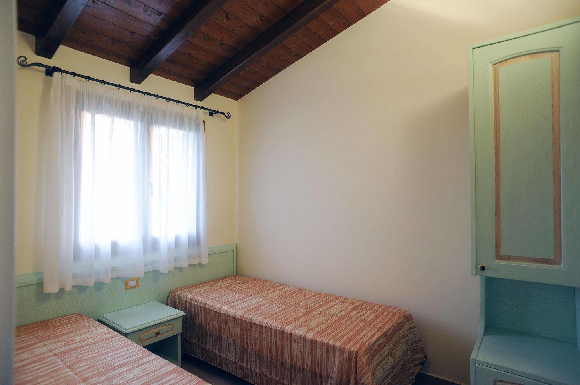 Villaggio Centro Vacanze De Angelis Resort 4*